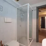 Four Trees Garden House Apartman