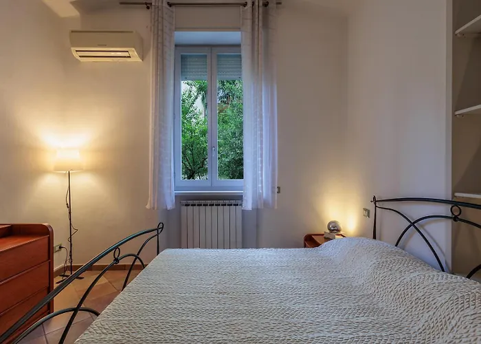 Lägenhet Four Trees Garden House Bergamo